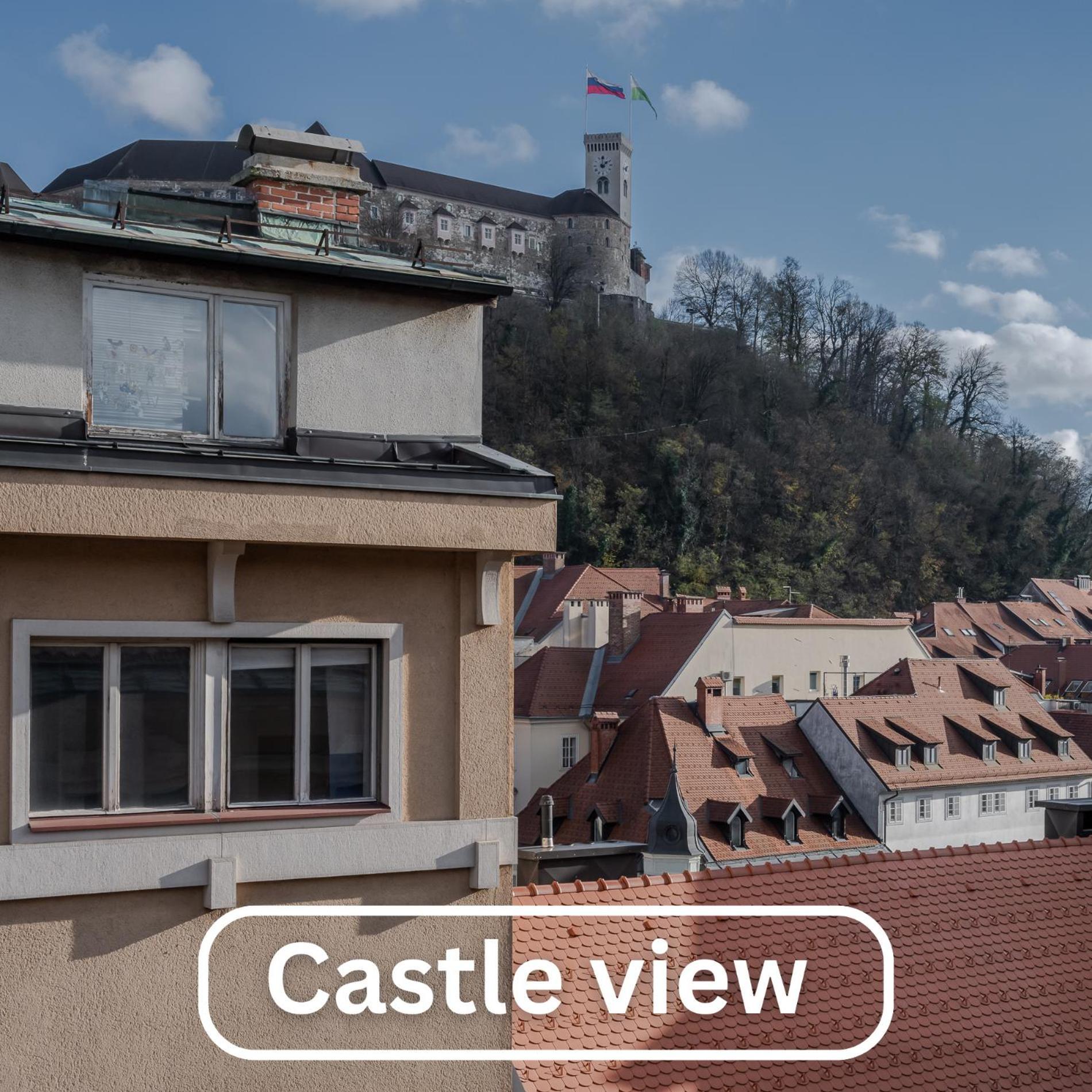 Authentic City Stay Ljubljana Exteriör bild